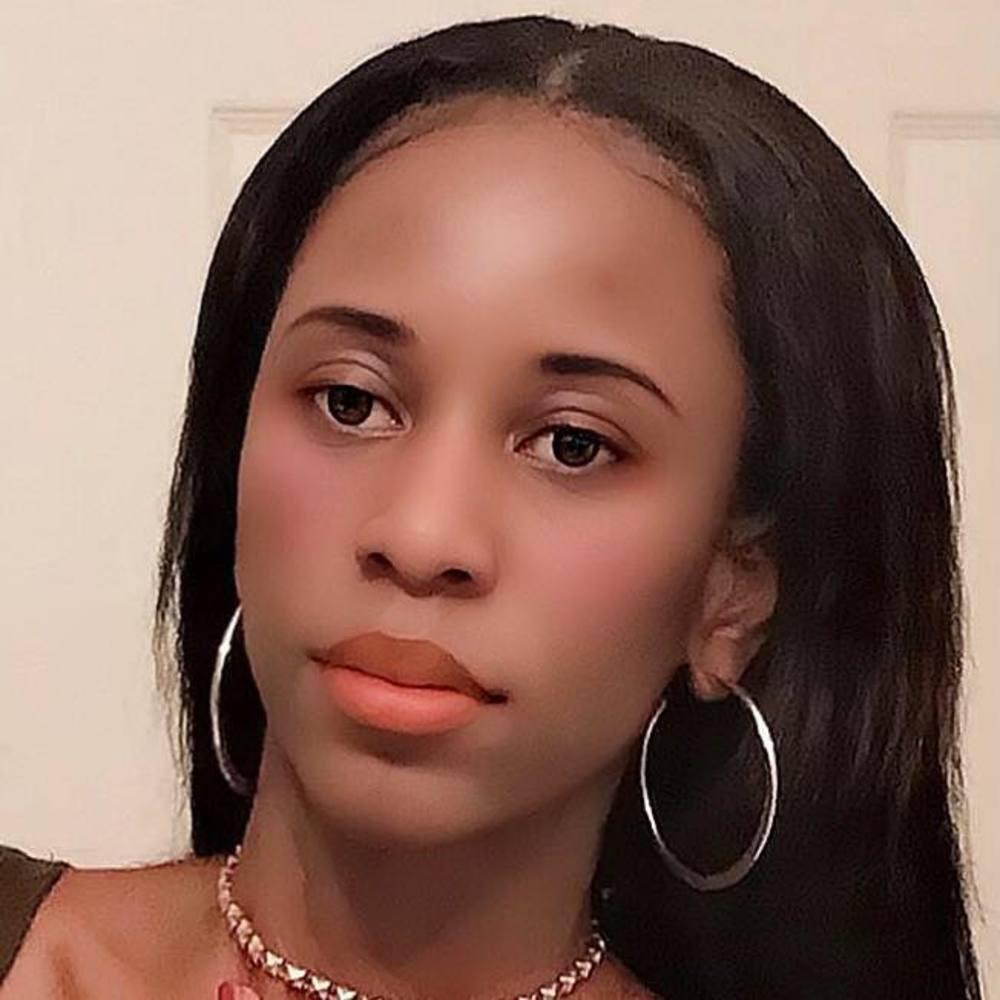 Meet your Posher, Sherley